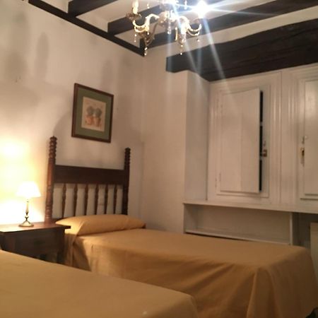 Apartamentos La Casona Ucieda 외부 사진