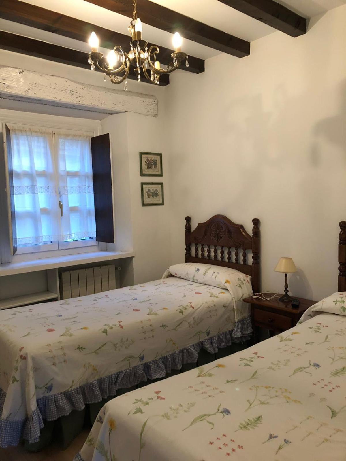 Apartamentos La Casona Ucieda 외부 사진