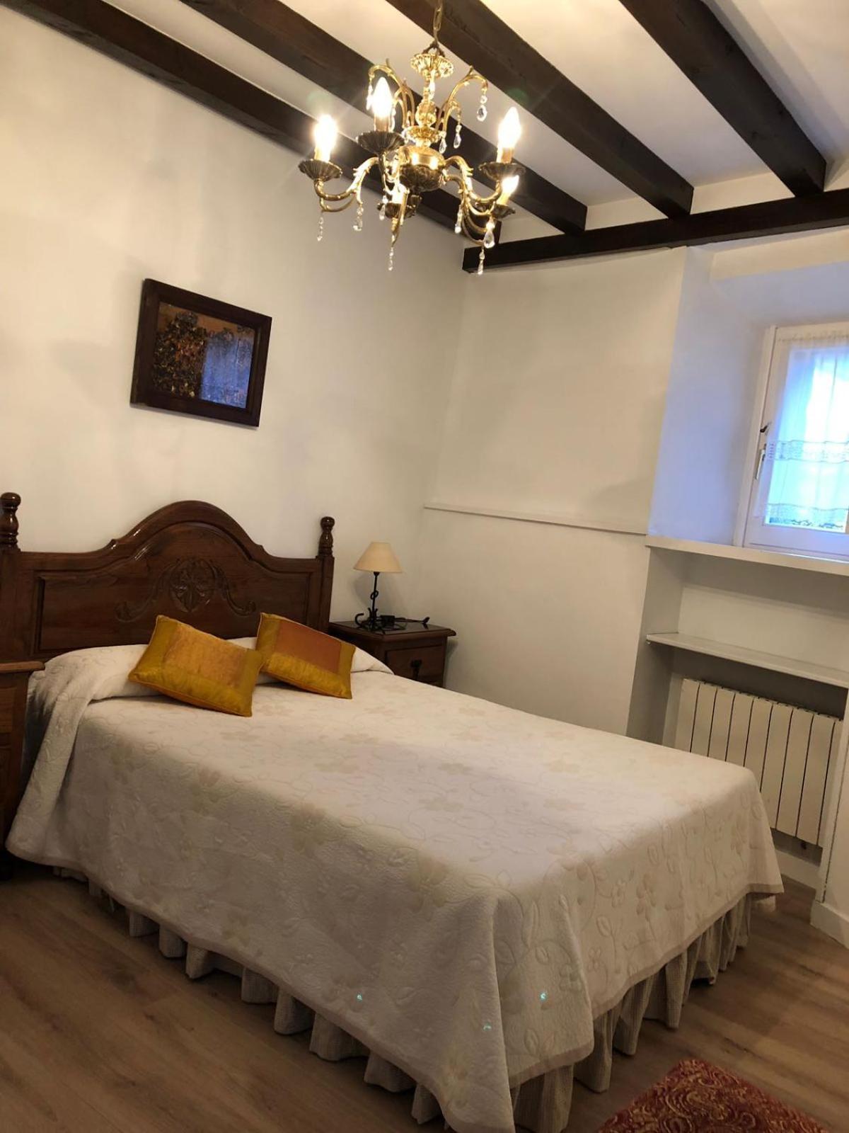Apartamentos La Casona Ucieda 외부 사진