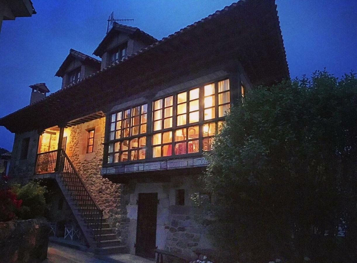 Apartamentos La Casona Ucieda 외부 사진
