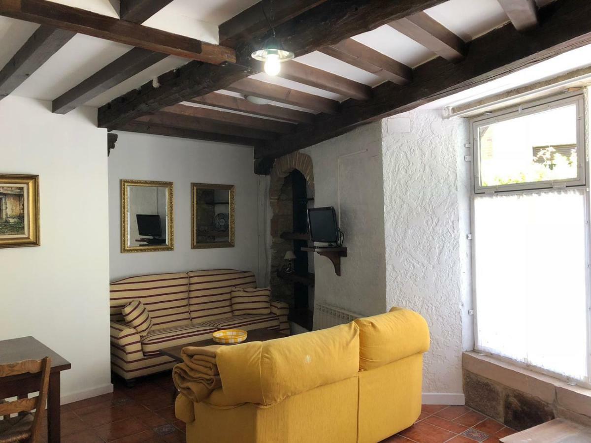Apartamentos La Casona Ucieda 외부 사진